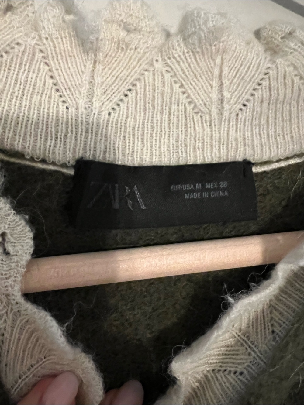 Zara Olive Green Wool-Alpaca Pointelle Sweater with Cream Lace - Picture 4 of 4